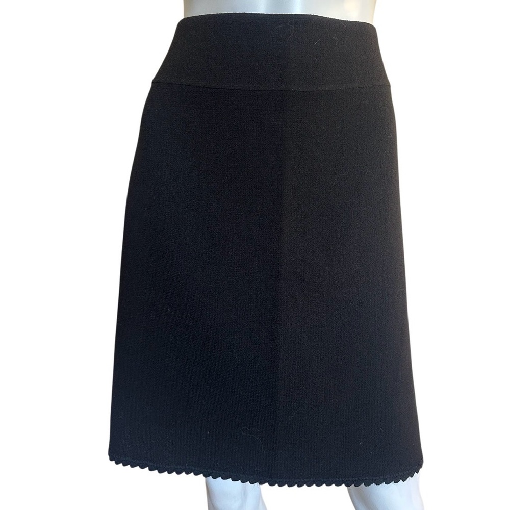 Max Studio Black Pencil Skirt with Scalloped Hem Womens 6 zipper Closure